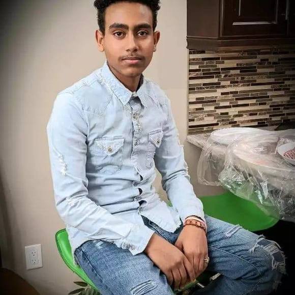 Meet your Posher, Sami - Picture 1 of 1